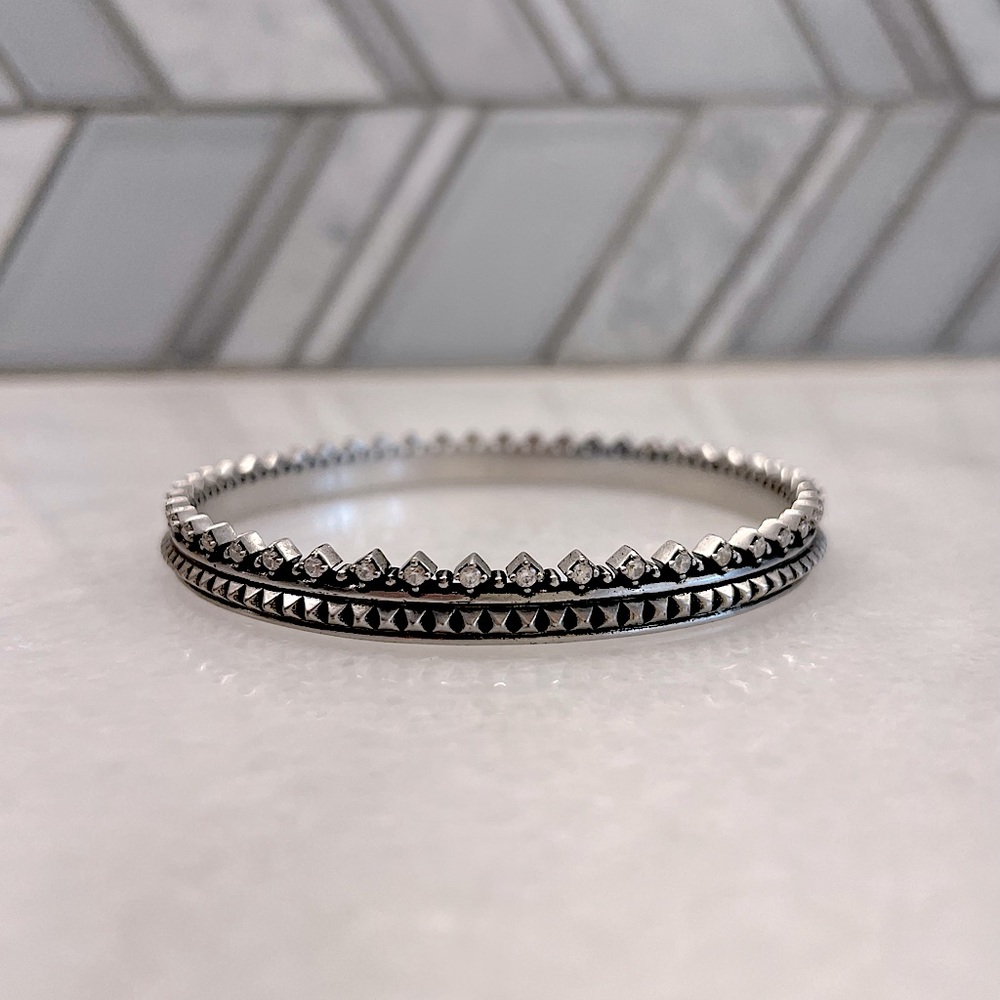 Kendra Scott silver bangle bracelet